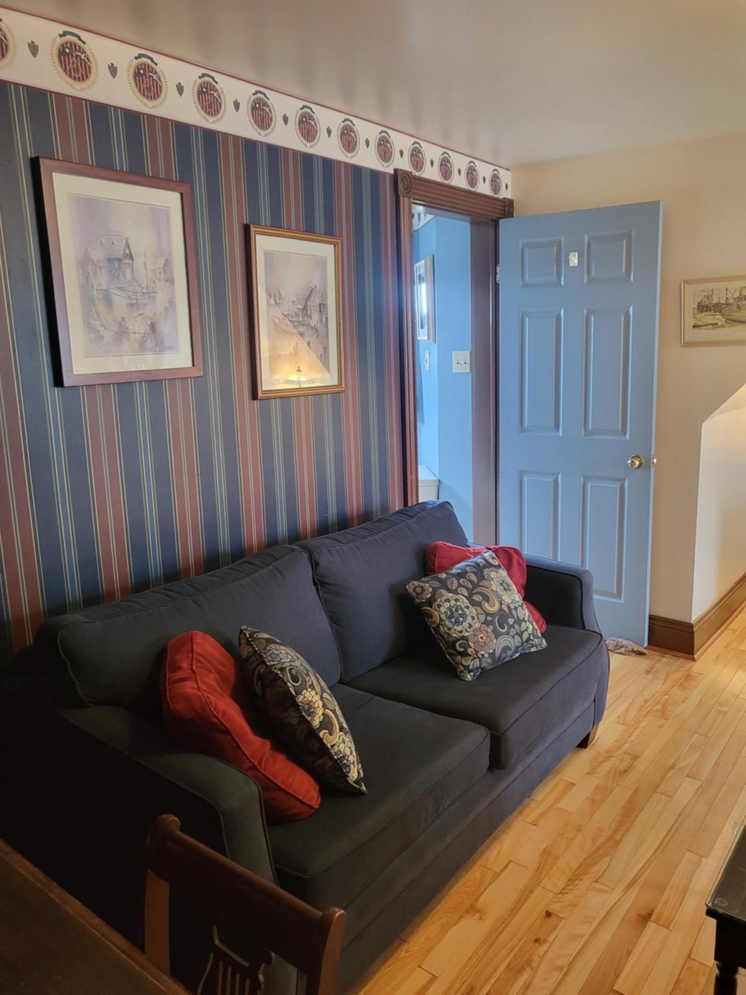 Cranberry Cove Inn Louisbourg Bagian luar foto