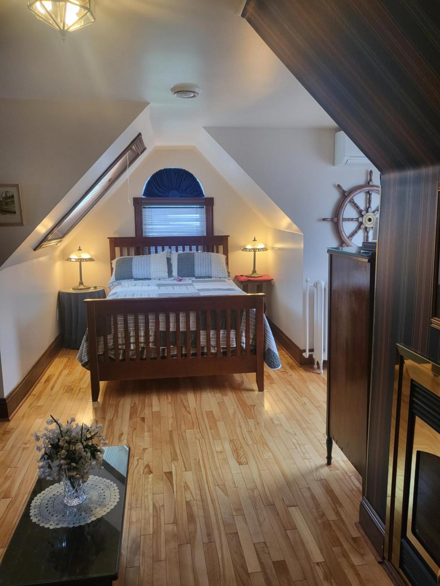 Cranberry Cove Inn Louisbourg Bagian luar foto
